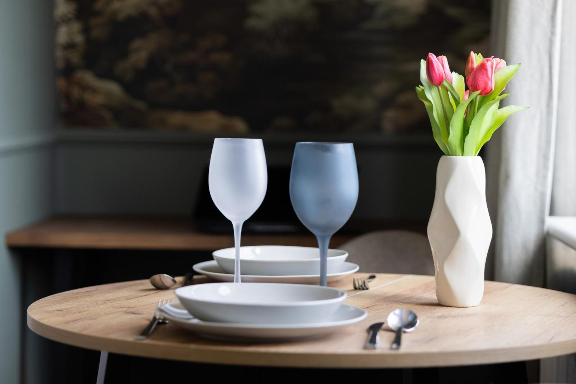 Elegancki Dla 4 Osob W Warszawie By Renters Apartament